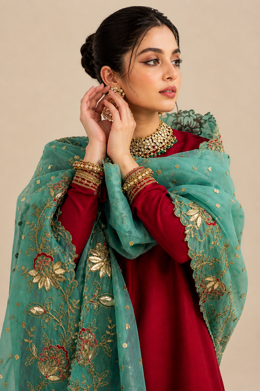Image of Gulnaar Royale Suit Set