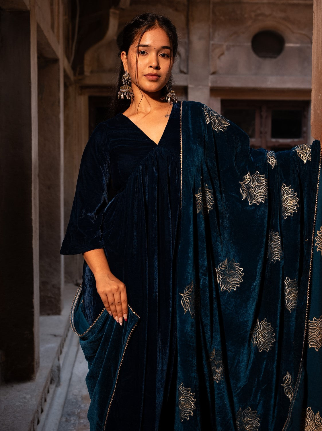 Image of Iraah Velvet Set