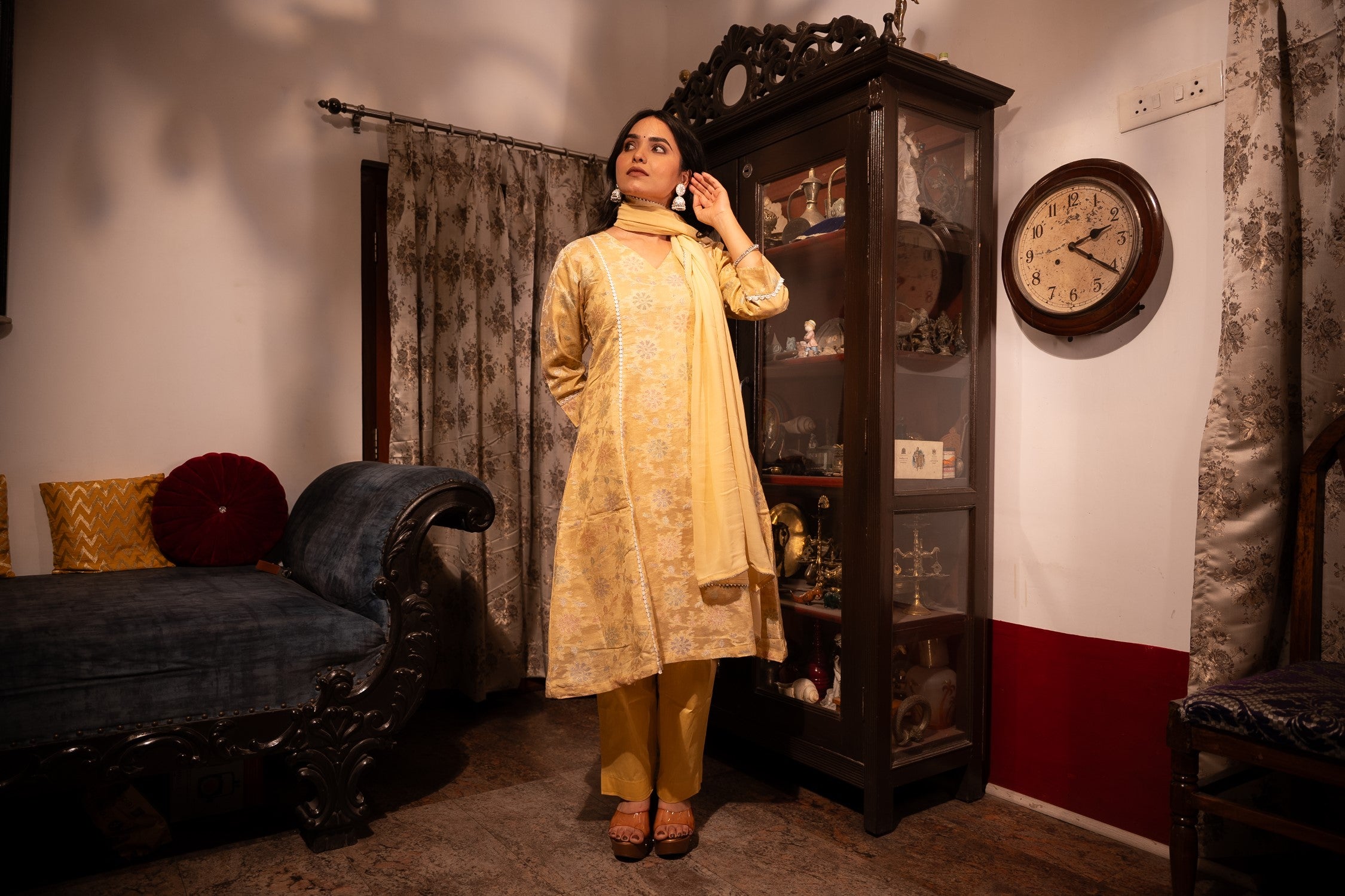 Image of Saanvi Chanderi Kurta