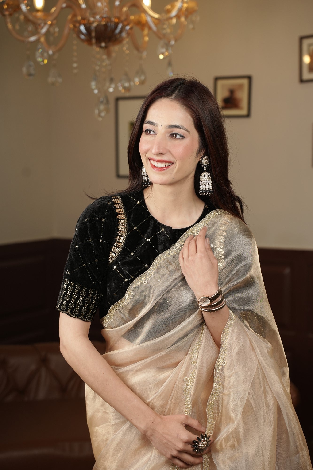Image of Zar-E-Gulab Drape