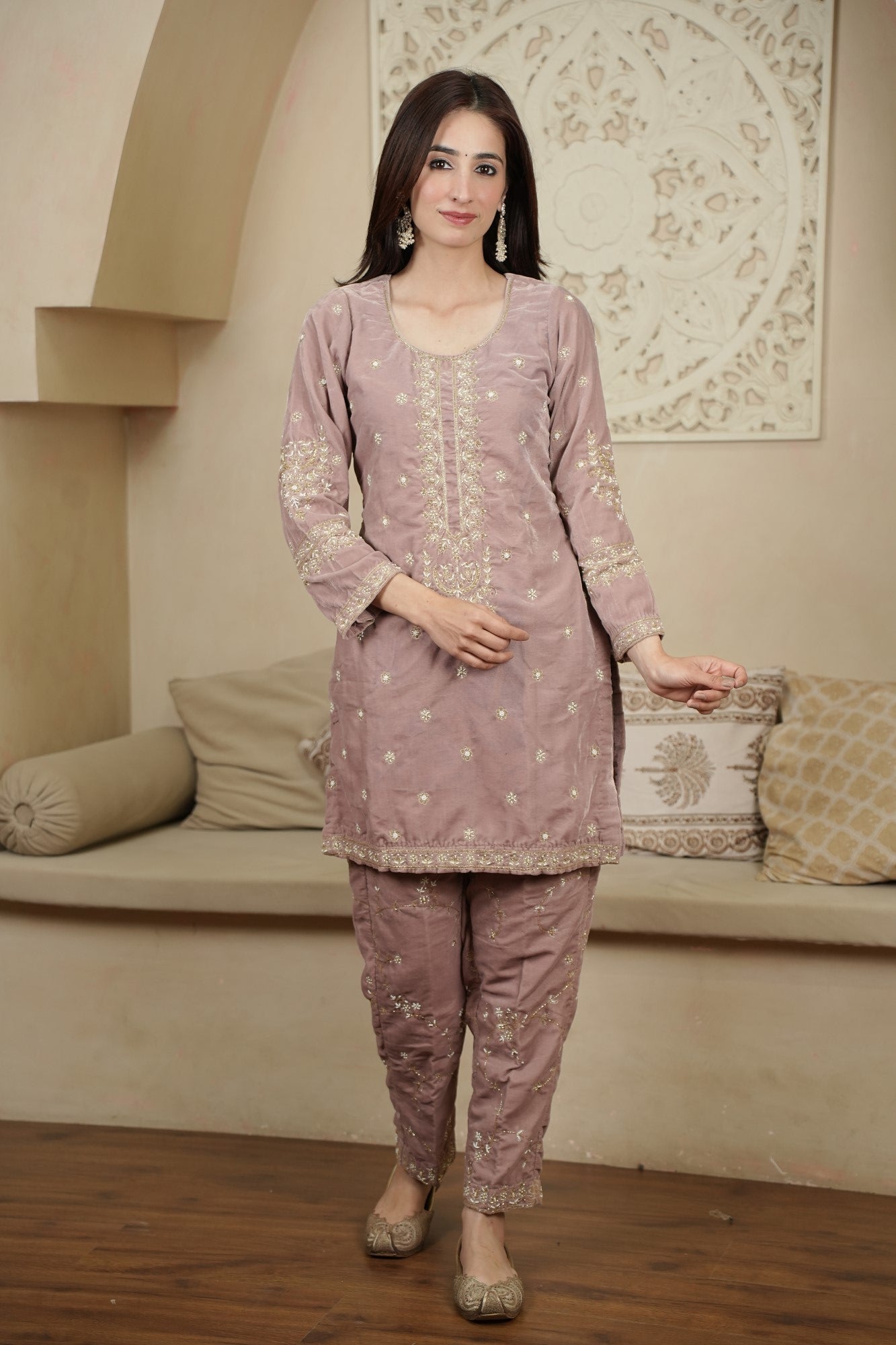 Image of Mehr-E-Mauve Festive Set