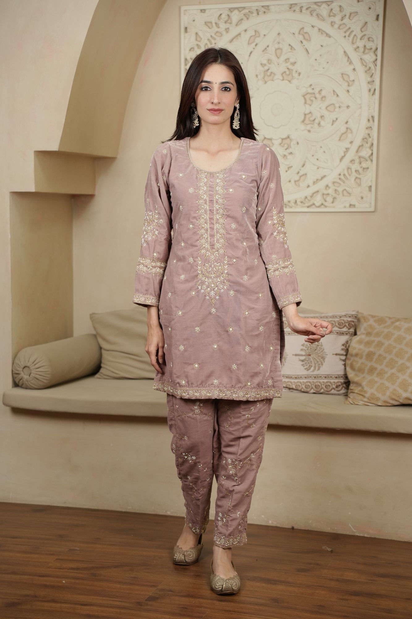 Image of Mehr-E-Mauve Festive Set