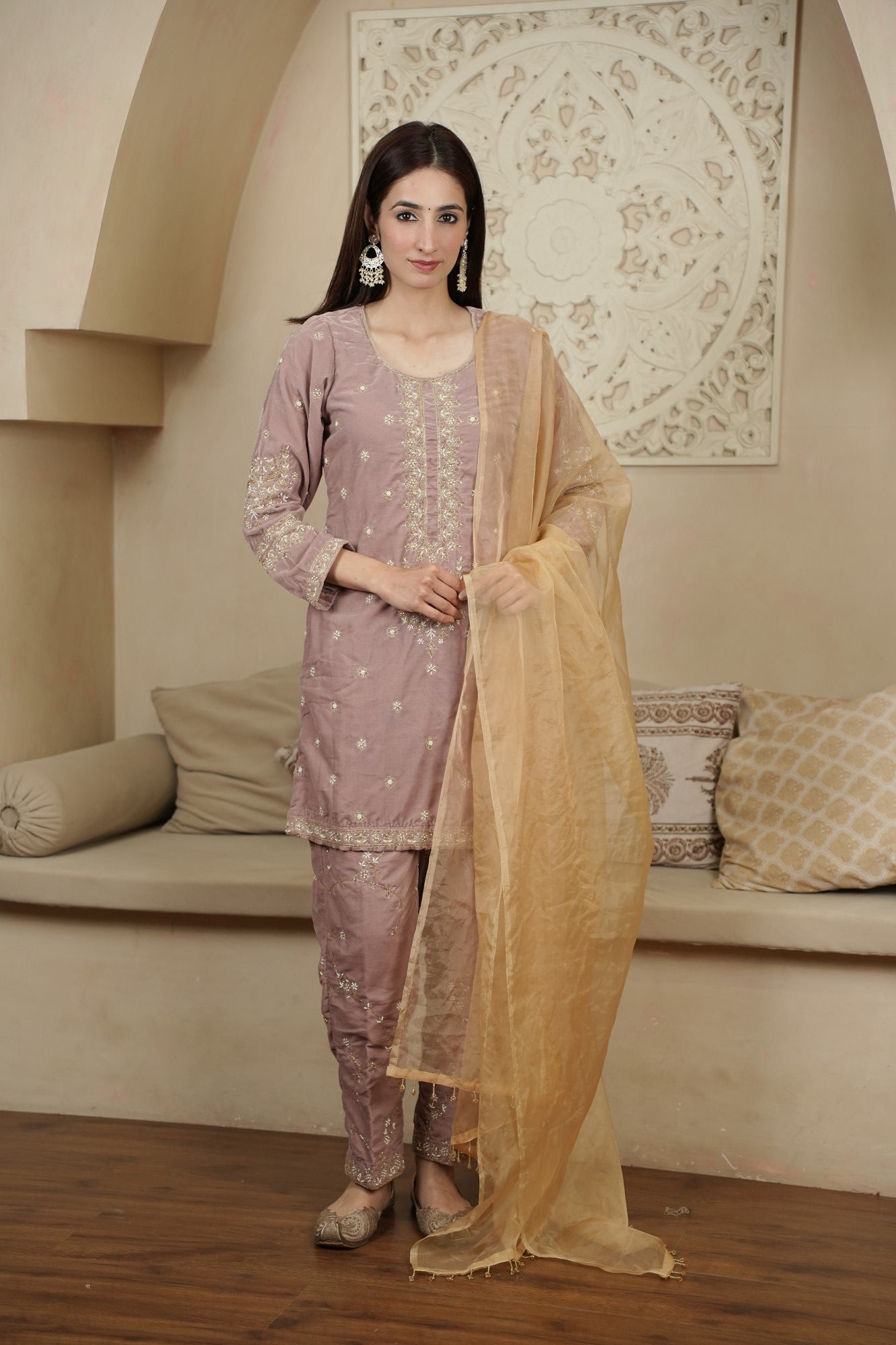Image of Mehr-E-Mauve Festive Set