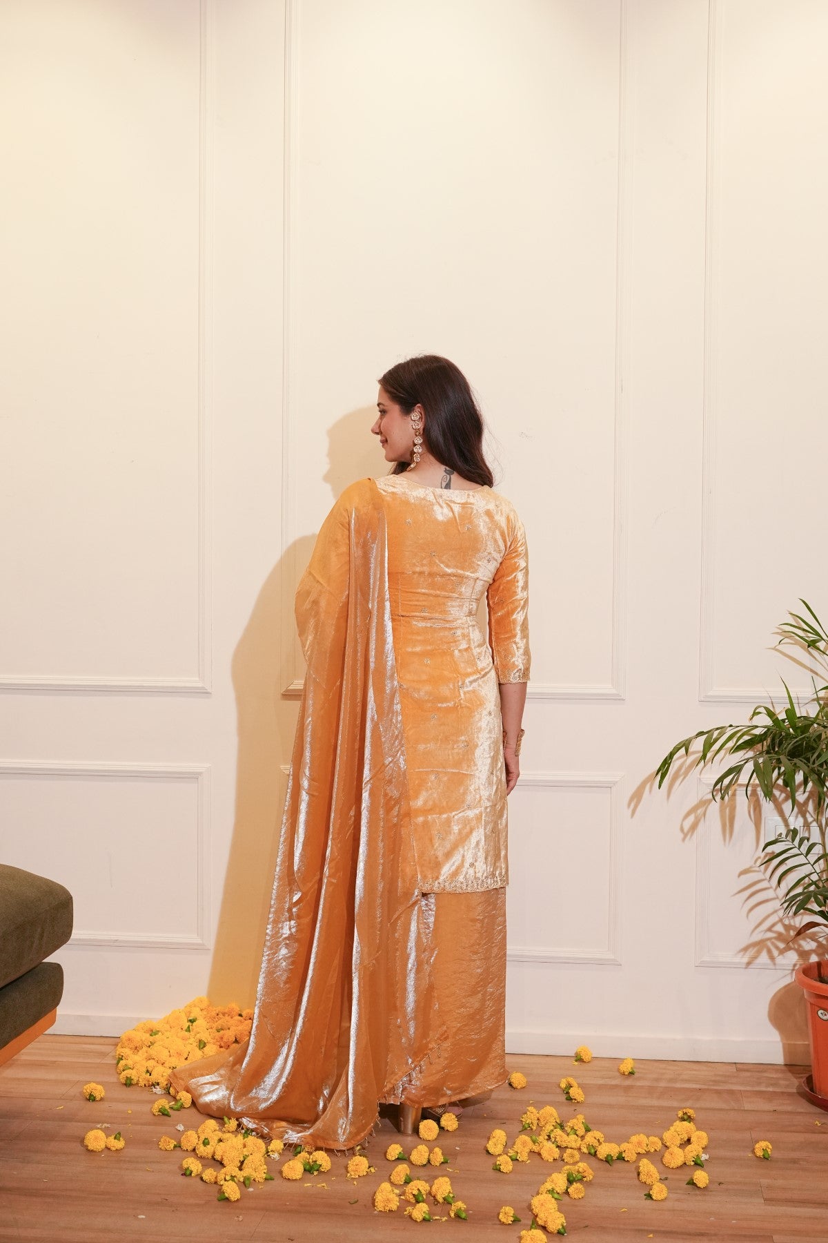 Image of Golden Velvet Set