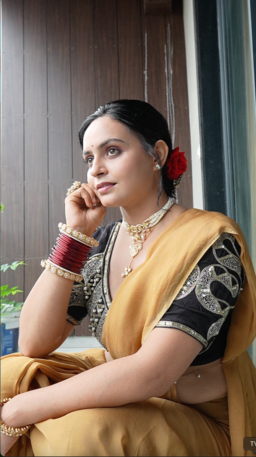 Image of Swarna Drape