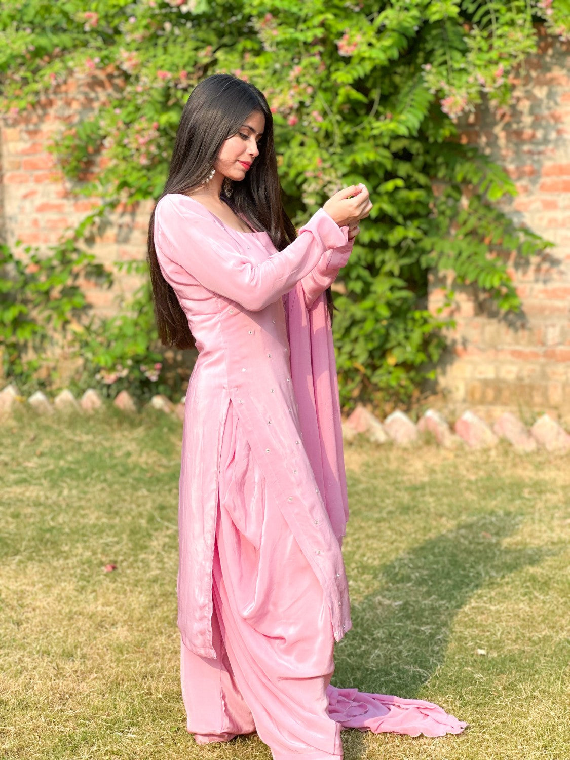 Gulabi Patiala Suit Set